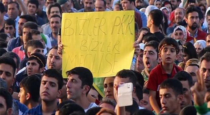 HDP kutlamasında dikkat çeken döviz