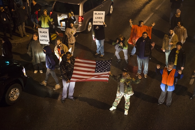 Siyahi öfke sürüyor!