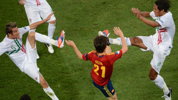 Bruno Alves daha önce de yapmış!