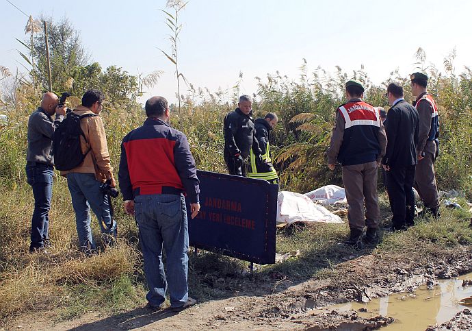 Seçim konvoyunda kaza! 2 ölü var
