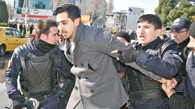 CHP'den seçim ayağı tahrik! Çocuklara isyan çağrısı