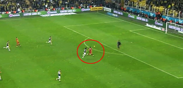 Burak Yılmaz'ın tartışılan pozisyonun sırrı ortaya çıktı