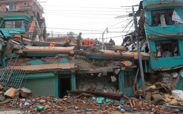 Nepal'de ölü sayısı on binleri bulabilir