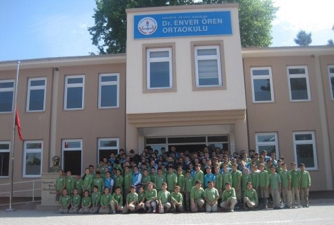 Enver Ağabey aramızdan ayrılalı 2 yıl oldu