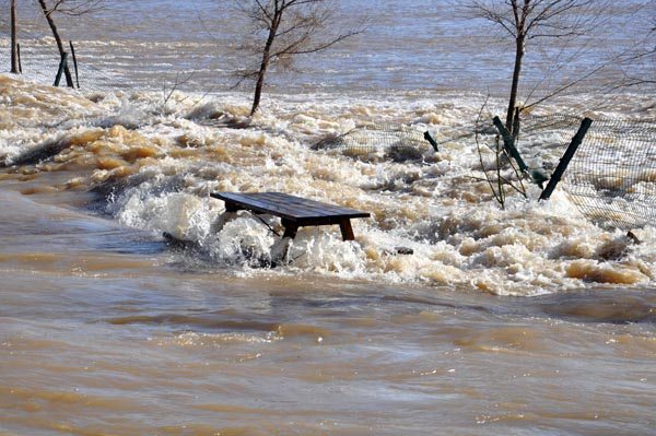 Edirne'de alarm verildi! Yüzlerce kişi tahliye ediliyor