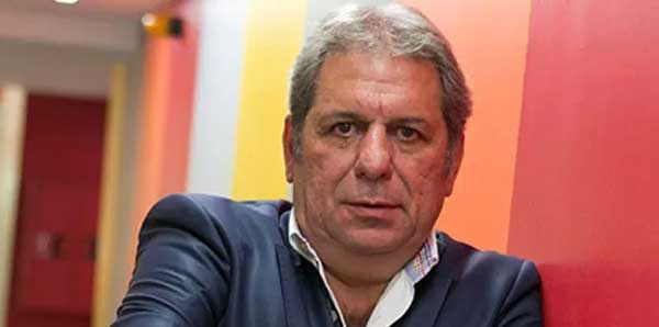 TRT ünlü yorumcuyu kovdu!