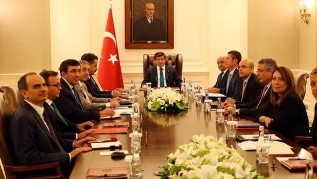 Başbakan Davutoğlu'ndan  gıda fiyatları için talimat