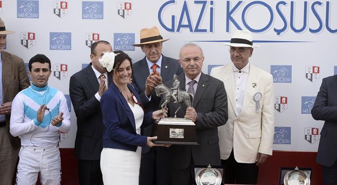 İnanılmaz! 2 dakikada 2,5 Milyon TL kazandı!