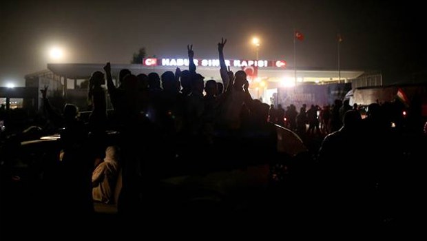 Peşmerge Erbil'den yola çıktı, gözler Habur'da