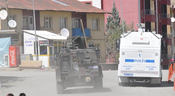 Hakkari'de panik anları!