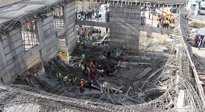 Balıkesir'de hastane inşaatında göçük: 3 ölü