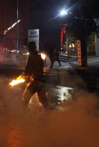 HDP ve CHP sokağa çağırdı, İstanbul bu hale geldi