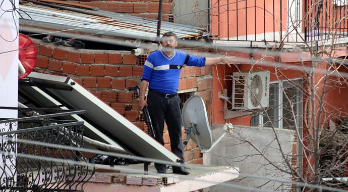 Kızı kaçırılınca çılgına döndü