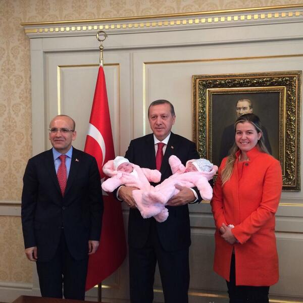 Erdoğan'a çat kapı ziyarete gittiler