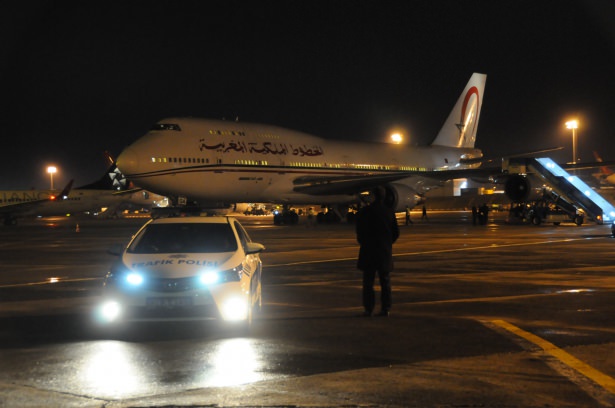 Fas kralı 5 uçakla Türkiye'ye geldi