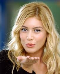 Sinem Kobal öyle bir şey söyledi ki! 'Kenan da...'