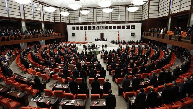 Tezkere Meclis'ten geçti