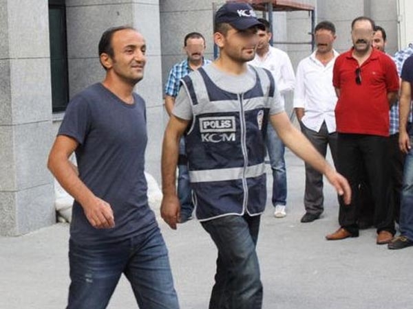 Ersin Korkut o fotoğrafın orjinalini paylaştı