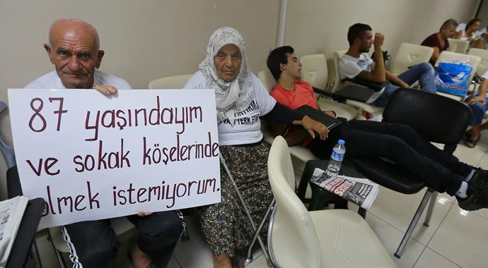 Kılıçdaroğlu harekete geçti, CHP binasındaki işgal sona erdi