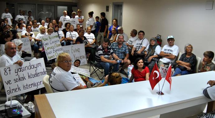 Kılıçdaroğlu harekete geçti, CHP binasındaki işgal sona erdi