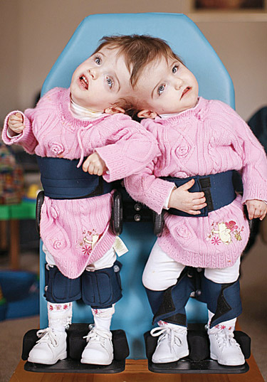 Kaderin birbirine bağladığı kardeşler