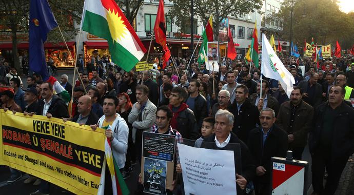Avrupa'daki Kobani gösterilerinde olay çıkmadı