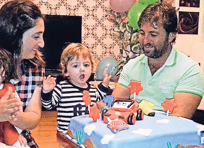 Bu acıya yürek dayanmaz! Babasının gözü önünde tanker ezdi