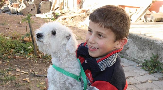 Cumhurbaşkanı Erdoğan Ömer Faruk'a köpek hediye etti