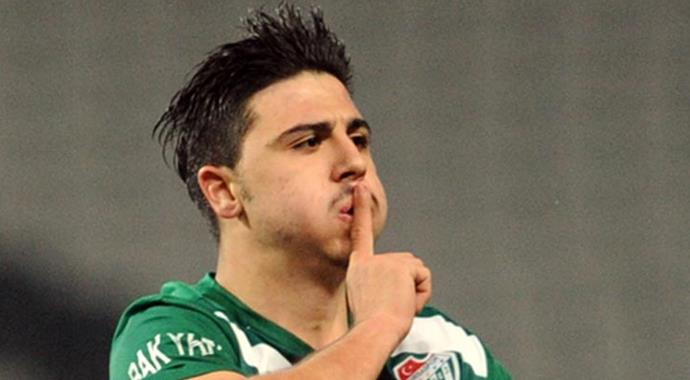 Ozan Tufan'ı Fenerbahçe maçında devler izliyor