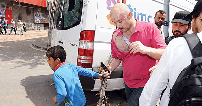 Kanlı gezi provası! Meçhul kurşun Okmeydanı'nı karıştırdı