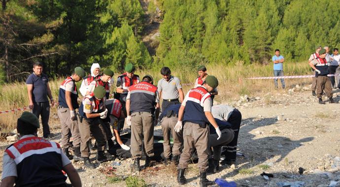 Antalya'daki kazada ölen 13 kişinin kimlikleri belli oldu