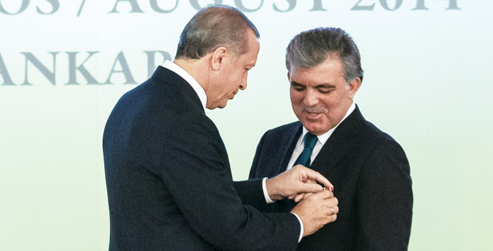 Apoletle değil milletle Köşk'te