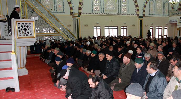 Seyyid Abdülhakim Arvasi Hazretleri dualarla anıldı