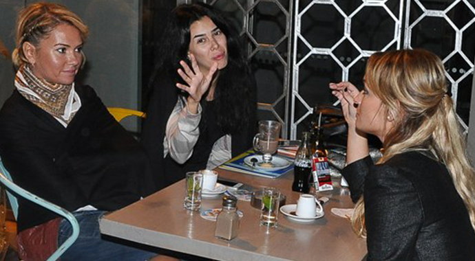 Asena Erkin: 'Terbiyesizler...'