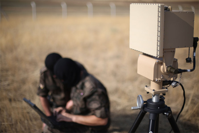 Asker artık sırtında radarla gezecek