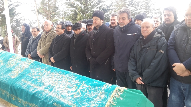 Ayla Gürses son yolculuğuna uğurlandı