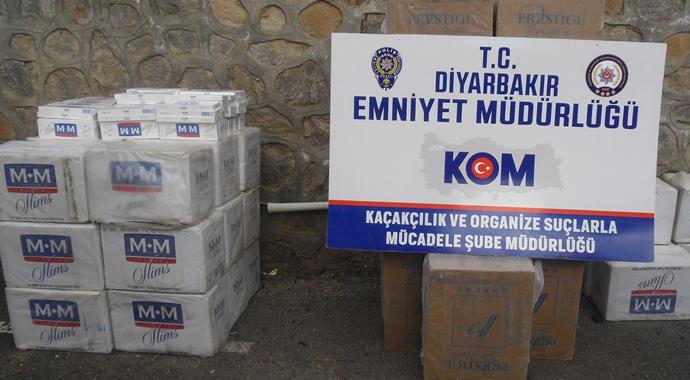 Diyarbakır'da 11 operasyon, 21 gözaltı