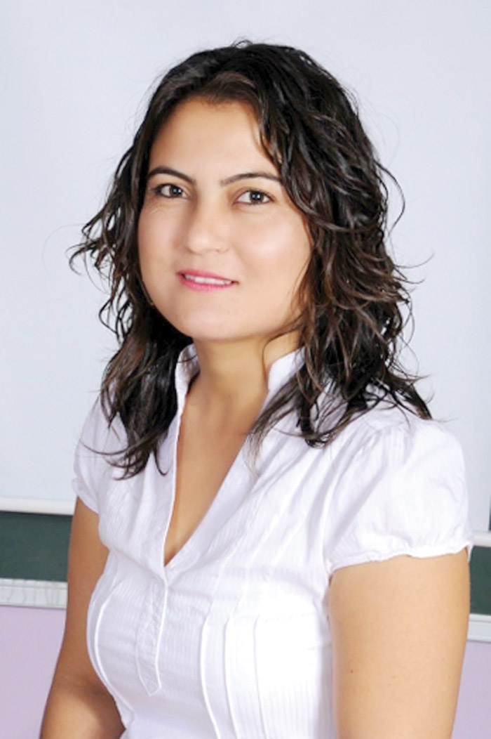 Gülay öğretmen bebeğiyle toprağa verildi