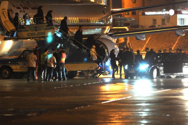 Fas kralı 5 uçakla Türkiye'ye geldi