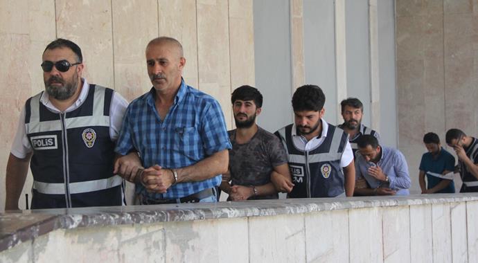 Bagajdaki rehin, polis kontrolünde ortaya çıktı