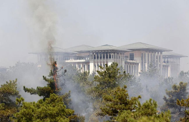 Yeni Başbakanlık binasında yangın alarmı