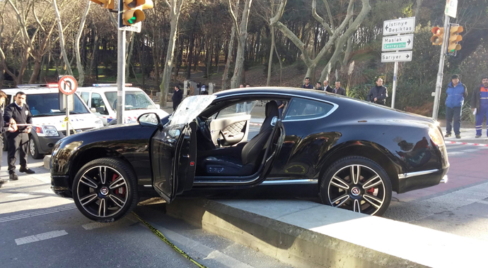 Sarıyer'de lüks otomobilde 'esrarengiz infaz'
