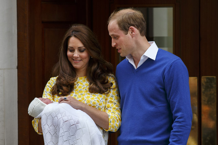 Kate Middleton, tahtın 4'üncü varisini doğurdu