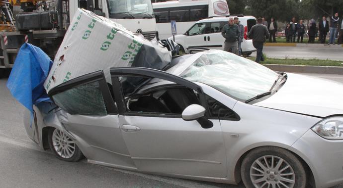 Akhisar'da akıl almaz kaza