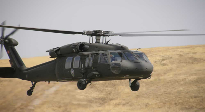 Askeri helikopter radarlardan kayboldu!