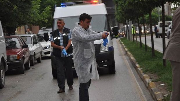 Çorum'da cadde üzerinde silahlı kavga: 1 yaralı