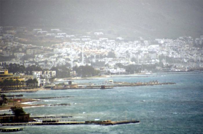 Bodrum'da gündüz geceye döndü