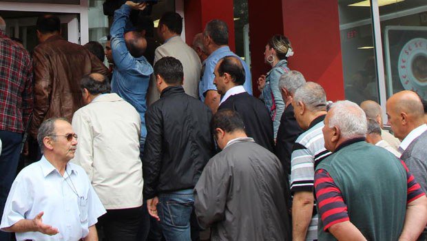 İhsanoğlu için kuyruk Erdoğan için izdiham