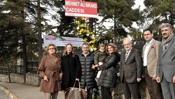 Mehmet Ali Birand'ın ismi oraya verildi