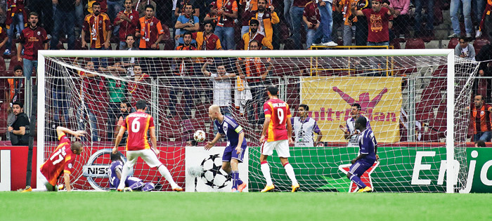 11. Adam Selçuk!